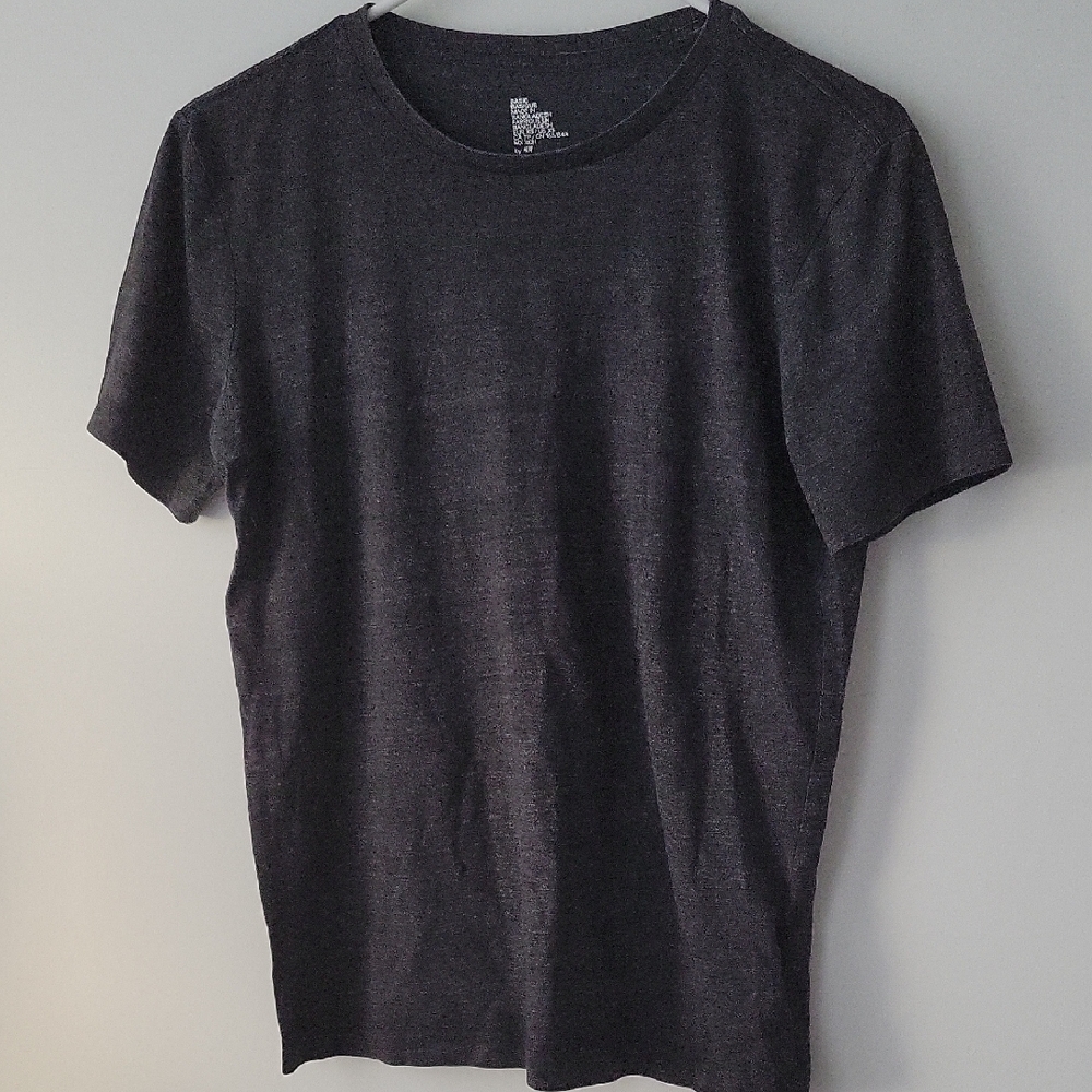 3/$8 H&M Basics Charcoal Short Sleeve Tee